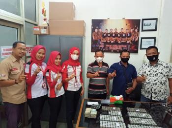 Beli Honda Beat CBS ISS Pakai Uang Receh 500 Di Honda Jaya Motor